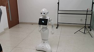 语音控制Pepper机器人行进（编程部分综合样例）