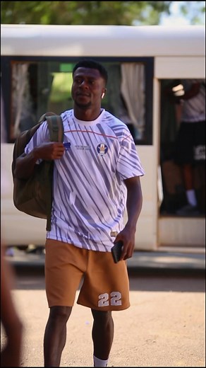 MD10: The Oluyole Warriors Have Arrived. All Business. 💼 Focus. Determination. Unity. We go again. Let’s make it count. #WIKSHO | #NPFL26 | Shooting Stars SC