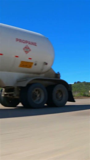 Yamaha R6 light speed