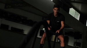 Working out with battle rope - Free Stock Video Footage | Coverr