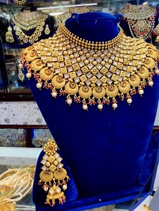 3.5K views · 338 reactions | New arrival !!  Gorgeous bridal jewellery set Original stones are used Imported from Mumbai India Beads colour customise possible | Traditional Jewellery | Facebook
