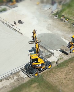 32K views · 317 reactions | Designed with versatility in mind. The #JCB Hydradig 110W wheeled excavator working on the grounds of an equestrian centre for EB-Bau in Bad Boll, Germany. Discover more: go.jcb.com/uhk9U. | JCB | Facebook