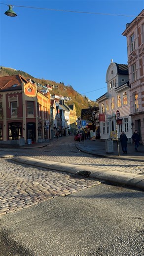 5.6K views · 276 reactions | 3:20PM in Bergen Norway. 殺 #fbreelsfypシ゚viralシ #reelsvideoシ #norway #bergen #fypageシ | Neslyn In Norway | Facebook