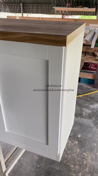 tv console mobile unit