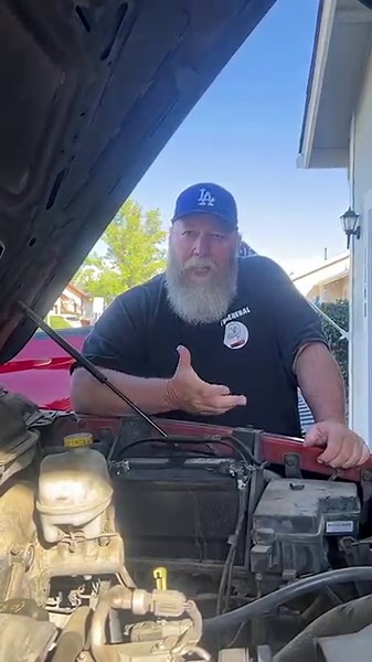 A realist/A pessimist,/An optimist.