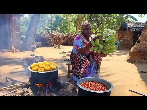 Traditional African Village Cooking 🔥 Raw Green Bananas, Arrowroots & Creamy Beans 🫘 on Open Fire🍲