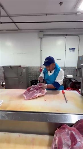 deboning pork hamleg