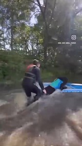 This is hilarious!! Newfangled’s very own Hobie! When your paw-rents run a water rescue training group and you weight more than your mum… well… you absolutely have every right to do exactly what you want 😂😂😂 I think it’s safe to say that Hobie is a proper Newfie and he LOVES the water!!! check out Blackpool Working Newfoundlands for more antics of Hobie and the gang! #waterdog #naughtydog #newfoundlands #newfoundland #waterboarding #dogsport #dogsofinstagram #waterrescue #hilarious #giantdog 