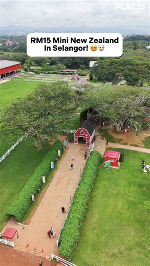 RM15 Mini New Zealand In Serdang! 😍🐮 . 📌 It’s Farm Fresh UPM, located in Serdang, Selangor! A fun farm getaway where you can see all kinds of animals up close! From cows 🐄, rabbits 🐇, birds 🐦, roosters 🐓, chickens, ducks 🦆, geese, goats 🐐, snakes 🐍, fishes 🐟 and more — it’s a great spot for families and kids to explore ❤️ You can even hop on a truck ride that takes you up the hill for an amazing panoramic view of the farm! 🚜🌄 .�Price List: 🇲🇾 Malaysian 🎟️ Adult – RM15 🎟️ Kids – 