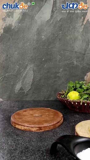 Elevate your refreshment game with the perfect blend of our lemon soda and the finesse of Chuk De black salt. . . Shop Now at : www.chukde.com Follow Chuk Dè Spices for more. . . #blacksalt #chukdesprinkles #sprinklinghappiness #lemonsoda #soda #delightfulmoments #blacksaltsprinkle #mintleaves #unbeatabletaste #culinarymasterpiece #savortheflavors #foodieparadise #foodlovers #chukdespices #likesforlike | Chukde Spices