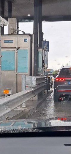 Como pagar pedágio na autoestrada, Itália