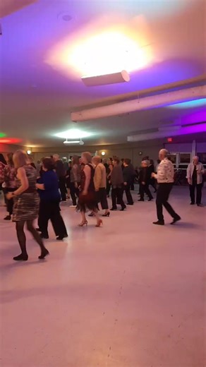 CONTINENTAL - PARTY DE NOËL EN DANSE SOCIALE - 5 DÉCEMBRE 2025 | École De Danse En Ligne Alain Roussel