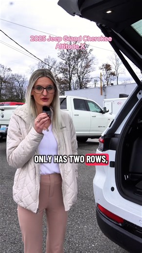 2025 Jeep Grand Cherokee Altitude X - perfect for baddies on a budget! | Glenn CDJR