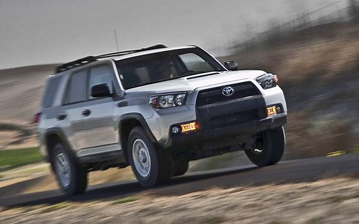 2010 Toyota 4Runner Trail Edition - First Test - Truck Trend