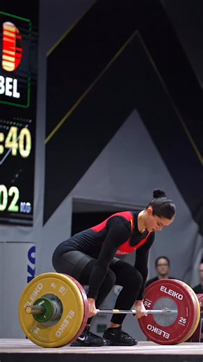Cristina Stanciu on Instagram: "🧨 102KG CLEAN & JERK 🧨 Coming for more. @joh.wl @lifting.hub 📹 : @atginsta #weightlifting #halterophilie #championship #olympics #motivation #strength #speed #powerful #fitgirl #gym"