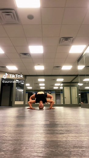 Amazing Flexible Gymnastics and Dance Performances