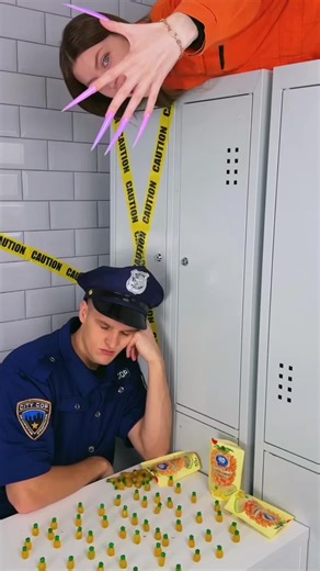 #mr #degree #foryoupage #viralvideo #yearontiktok | what are you gonna do with that degree