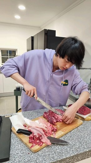 128K views · 9.6K reactions | Jin shared In the SOOP snippets and wished Jimin -Happy Birthday- | BTS - House of ARMY | Facebook