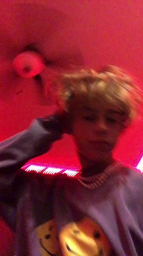 linkyiscool (@linkyiscool)’s videos with use this if not std free - aidan