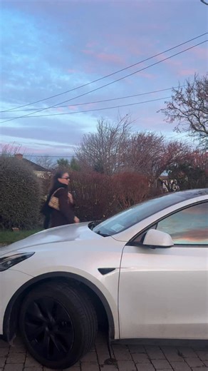 Clémentine MacNeice | Would you like €100 off your car insurance and a free treat? New customers will receive €100 off when they purchase car insurance using... | Instagram