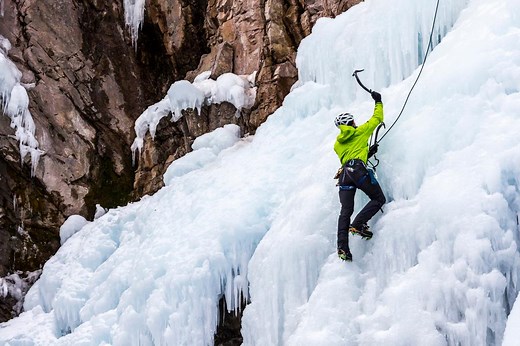 Man dies in ice-climbing accident