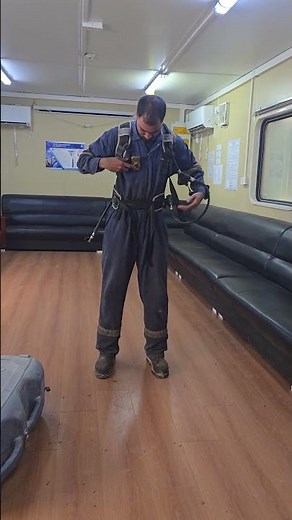 Self Contained Breathing Apparatus (SCBA) Donning Demo | MSA 30 Minute Set | Industrial Safety Train