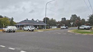 UPDATE: The Kings Highway is now open again. —— Police are on scene in Bungendore. More details to come. #WINNews | WIN News Canberra