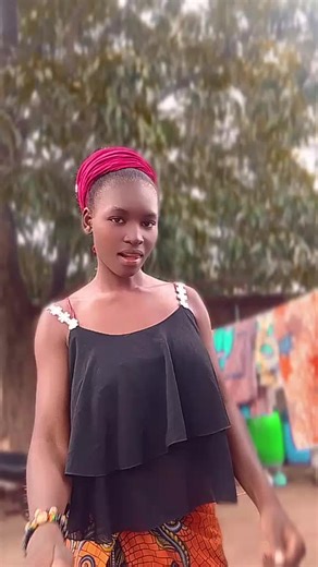 Vidéos de AÏDAPODA (@podaaida) avec son original - AÏDAPODA