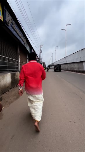 Balanagar Puli Venkat on Instagram: "Jai Balkempet yellamma thalli 🔱 #balanagar To #balkempetyellamma Padayatra Day 7 Sri raja Rajeshwari Devi #boss #pulishiva #vip #leader #congress #tiger #king"