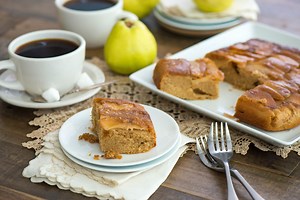 I've been waiting for quince season all year long and it's here! Time to make upside down quince cake with Land O Lakes® Butter with Canola Oil. We like to enjoy it with our afternoon cafecito when those sweet cravings kick in. https://bit.ly/2pScL30 #ad Land O'Lakes | Nibbles & Feasts | Facebook