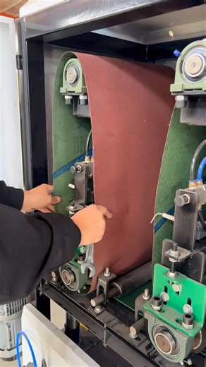 Laser-cut parts deburring and polishing machine #beltgrinder #Deburring Machine#Metal Polisher