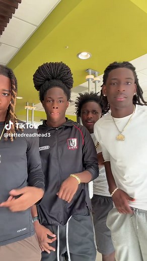 Miami's Dark Skin Dreadheads: A Style Showcase