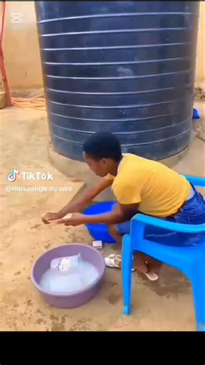 Emmanuel Ndayishimiye | Reba ino video irangire 👭👭👭👭👉👉👭👈👈📸📸📸📸👭👉🤣👋🙅💰💰🙅👋🤣👉👉👭👭👭🤣🤣🤣🤣🤣🤣👭👈🎵🇷🇼❤️ | Instagram