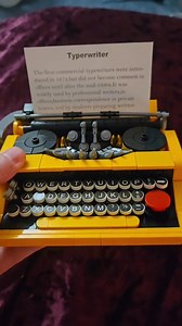 Vintage Typewriter Building Blocks Model - Creative & Adorable Architectural Toy, Collectible Display Model for Holiday Decor, Birthday Presents, Home Decoration, Educational Gift, Durable Plastic, Detailed Craftsmanship | Aaiou-Mai
