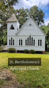 ✨St. Bartholomew's Episcopal Church, located outside Savannah, is more than just a beautiful church. It's one of the most historically significant African American congregations in rural Georgia. Its story begins in the 1830s, when enslaved people working rice plantations nearby were first introduced to the Episcopal faith. By 1860, this was the largest congregation, black or white, in the entire Diocese of Georgia. What makes this church particularly remarkable is its early dedication to educat