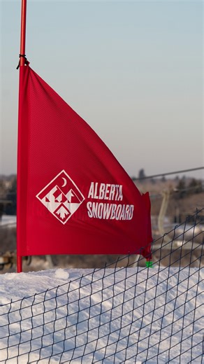 Alberta Snowboarding on Instagram: "Alberta Series Stop 2 🤝 @sunridge A recap of our first rail event and boarder cross comp in Edmonton last week! Thankyou to everyone who came out and absolutely threw down🏂🤯 So grateful for our sponsors, volunteers, athletes, clubs, organizers and of course the Alberta Snowboard community for always showing up! We appreciate you💪🏼 #sunridge #albertasnowboard #railjam #boardercross"