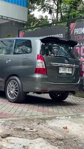 Pengepul Mobil Toyota Innova Diesel 2KD - Polishing Services