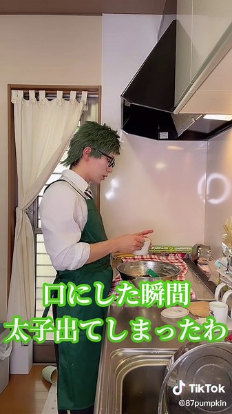 トレイ・クローバーの母の味パウンドケーキ作り動画