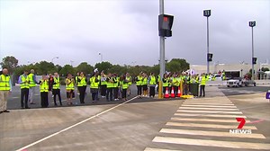 4.1K views · 60 reactions | Aviation history was made on the Sunshine Coast as Bonza's first plane landed at the airport. It was a day of firsts - cabin crew also started training as the budget airline gains speed on its mission to connect passengers to regional destinations. 7NEWS at 6pm. More local news: 7news.com.au/news/sunshine-coast #7NEWS | 7NEWS Sunshine Coast | Facebook