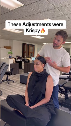 Best crack in town #chiropractor #fyp #adjustment