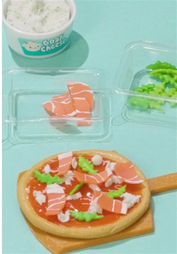 Pizza. The quickest way to our hearts 🍕❤️ #NationalPizzaDay #Miniverse