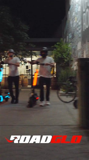 The RS6 Ultra is 🔋 all-day range, 💨 insane power, and 💎 premium build. ✅ It’s not just a scooter — it’s your new ride. ⭐ 1,000 5-star reviews. Built to perform, built to last. | RoadRunner Scooters