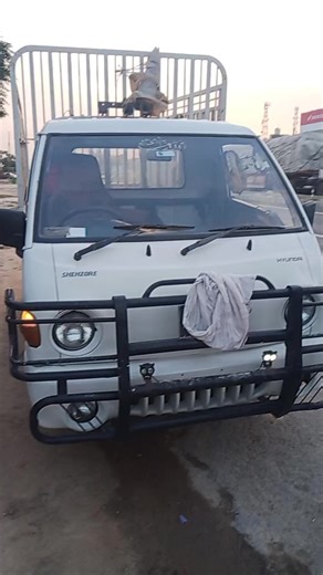 Al Makka Motors Kasoowal Truck and Bus Showcase