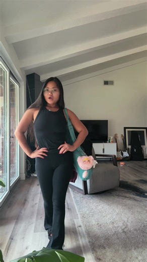 Hindi tinamad for today😂😂😂 sana hindi tamarin tlga kay mahal ang membership ng yoga/pilates🤦🏻‍♀️🤪 😂😂😂