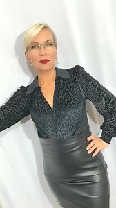 This kind of figure is a bit of a little bit of a foreign lady and a foreign beauty #reelsvideoシ #reelsviralシ #fypシ゚viralシ #likeforlikes #instagood #insight #everyone #followers #highlightseveryone #highlights #usa #viralpost #like | The World TC