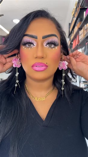 Leiha Grills on Instagram: "🌸 Pink Flowers Glam 🌸 ✨ Products Used: • Foundation: Juvia’s Place • Primer: MAC Cosmetics Studio Radiance • Highlight/Conceal Pen: MAC Everyday Wear Pen – NC45 • Concealer: Juvia’s Place I Am Magic – Shade 16 • Setting Powder: One/Size Beauty Sweet Honey 🍯 + MAC Studio Fix (Under Eyes: NC42) • Brow Shaping Concealer: MAC Studio 24 Liquid – NC43 • Brows: Black liquid liner • Eyes: Blend Bunny Cosmetics Palette, diamonds + nail art (applied with Duo Glue) ✨ 🍒🍓 Che
