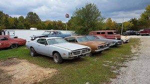 35K views · 1K reactions | Hanging out at my friend's Mopar junkyard in Missouri. Just a few cars hanging around..... #yardfind #junkyardfind #junkyard #autoarchaeology #barnfind #barnfinds | The Auto Archaeologist | Facebook