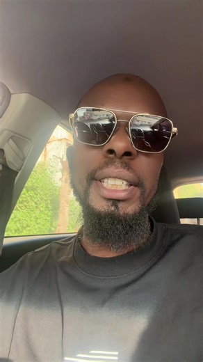 Les voitures hybrides arrivent de plus en plus au Mali, mais beaucoup de gens ont encore peur de la batterie ou de l’entretien. Dans cette série, je vous explique la vérité sur les hybrides : fonctionnement, entretien et coût réel. Avant d’acheter une voiture, il faut comprendre la technologie. #voiturehybride #toyotahybrid #automobilemali #conseilauto #marikomobility