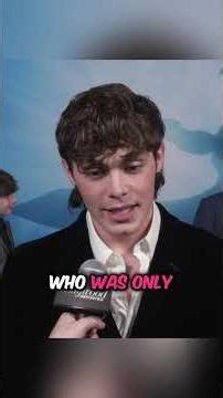 Did Sigourney Weaver Really Kiss a Teen in Avatar? 😱 #avatar #sigourneyweaver #jamescameron