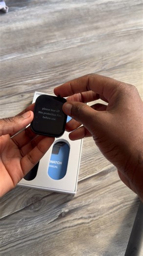 Watch Fits nicely on my wrist and easy to use  on Amazon Live